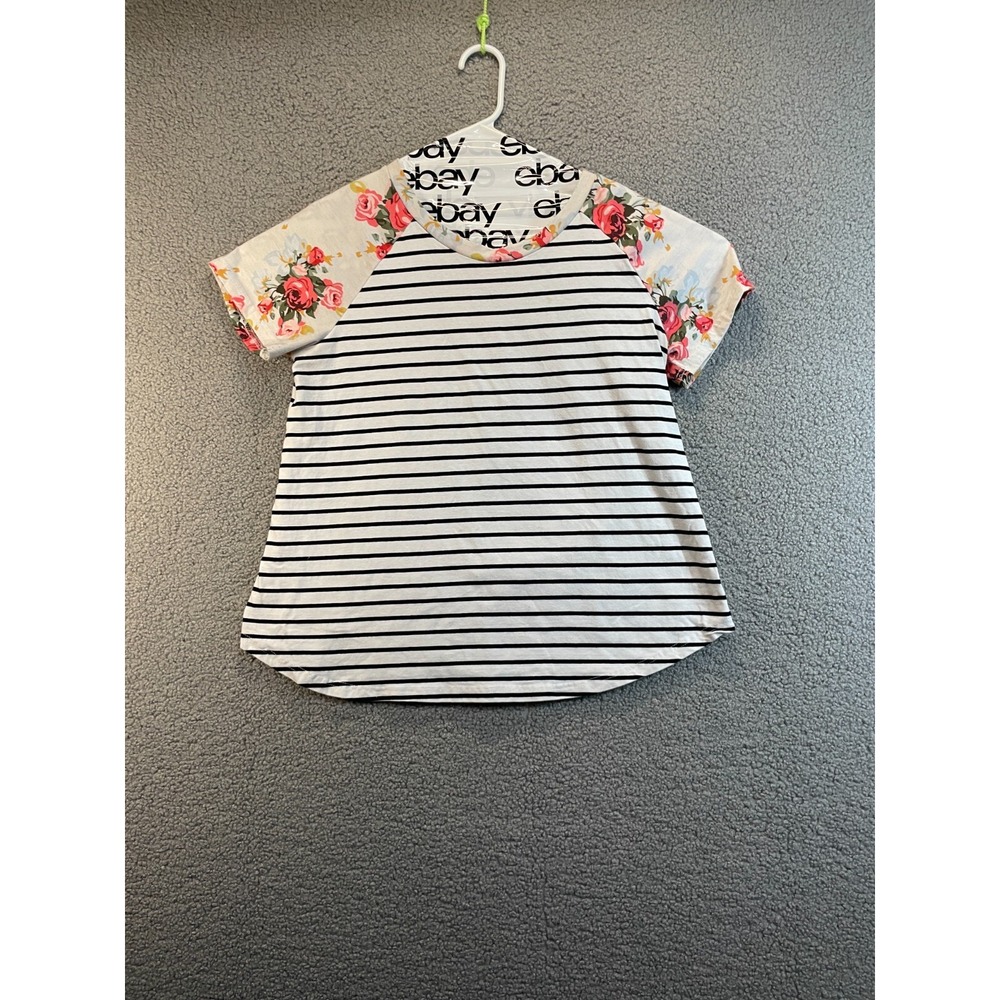 Women's‎ Short Sleeve Blouse Striped with Floral Sleeves SIZE XL